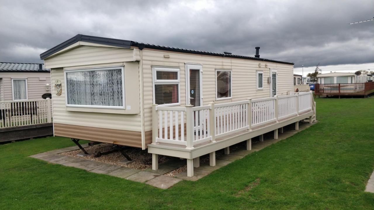 6 Berth Heated On The Chase Apartment Skegness Bagian luar foto