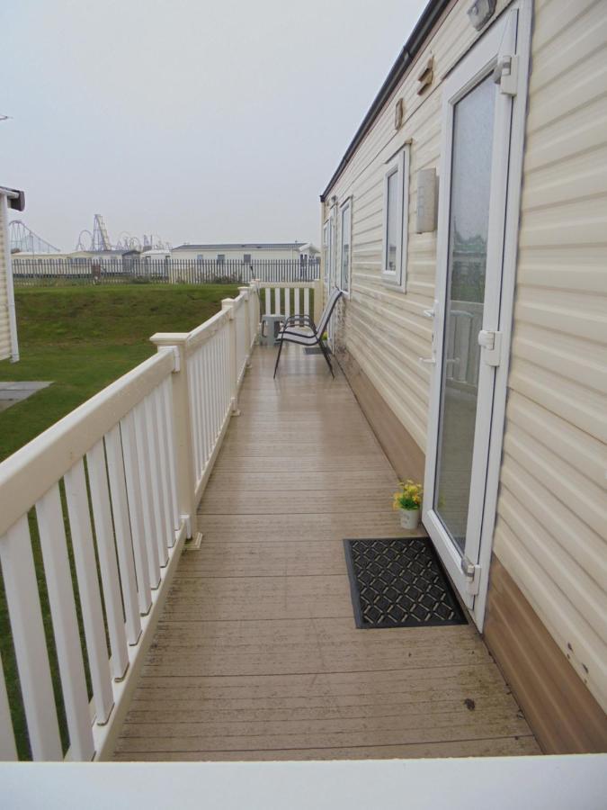 6 Berth Heated On The Chase Apartment Skegness Bagian luar foto